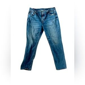 SOLD! Mid-Rise Old Navy Boyfriend Jeans